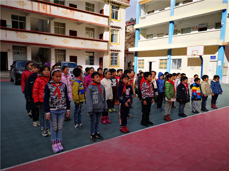 送温暖,献爱心——四川OK138太阳集团走进甘孜·色达 送温暖,献爱心——四川OK138太阳集团走进甘孜·色达